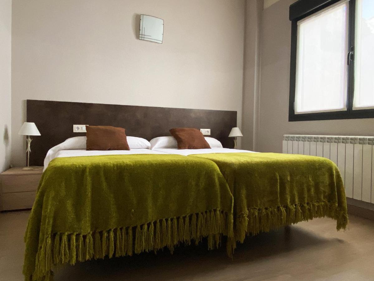 Apartamentos Lorione Olite Kültér fotó