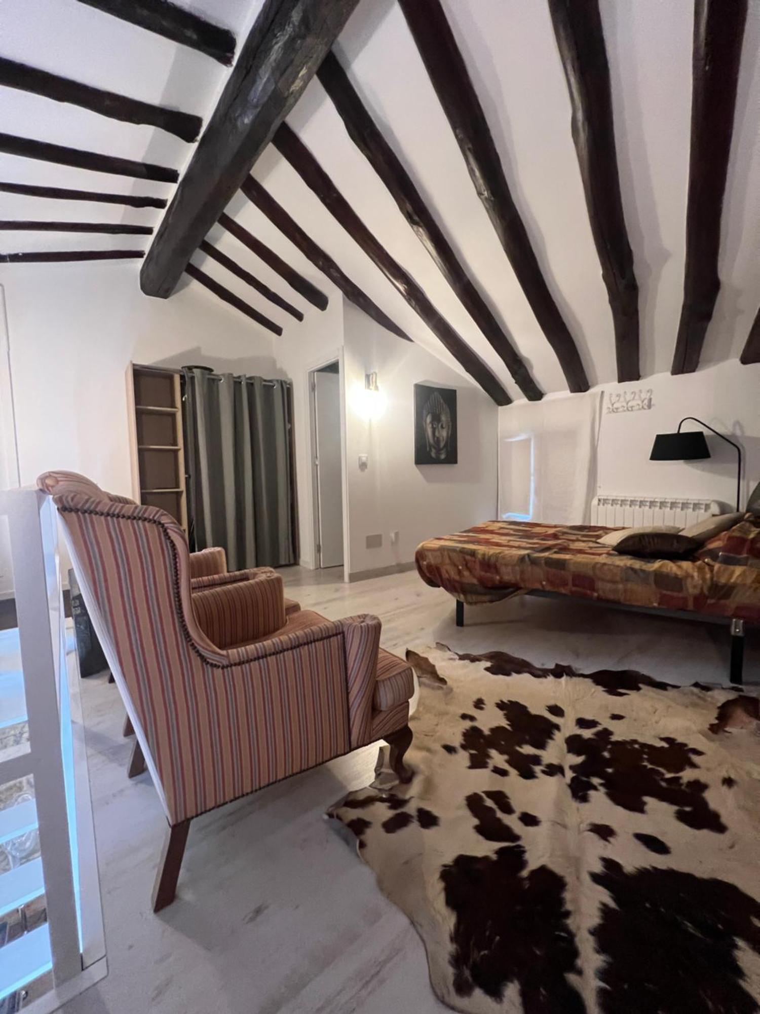 Apartamentos Lorione Olite Kültér fotó
